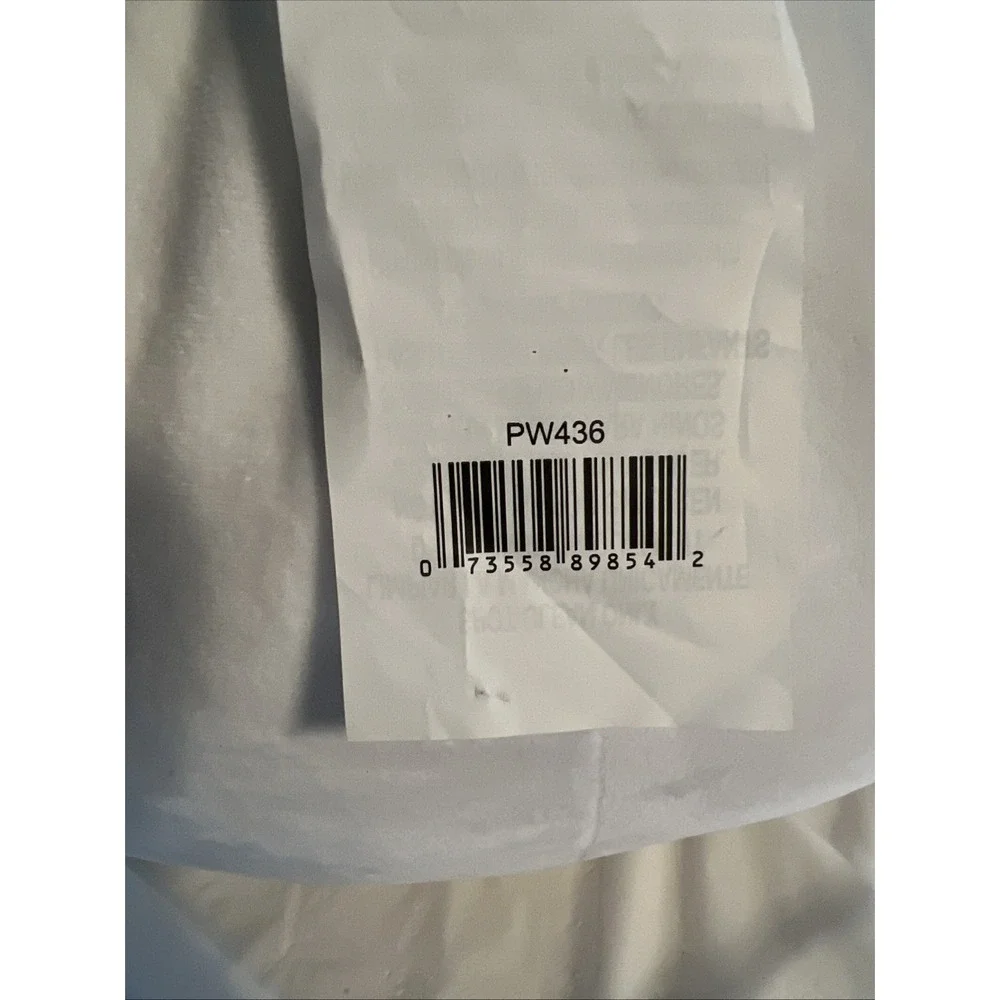 Hello Kitty Patriotic Bow Pillow New